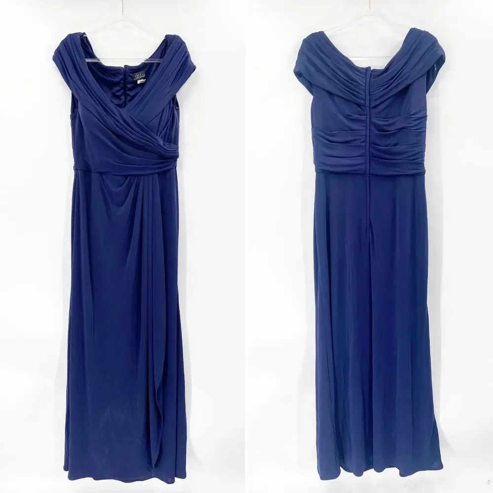 La Femme 26519 Navy Blue Ruched Jersey Collumn‎ Formal Gown Size 14